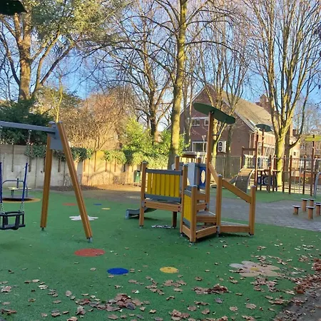 Hotelbed W Aircon At Willem 1 * Tilburg
