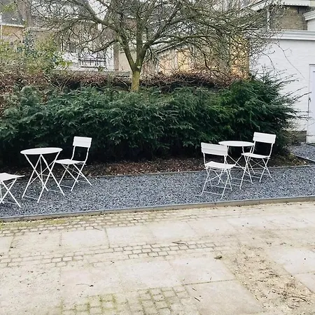 Apartmán Hotelbed W Aircon At Willem 1 *