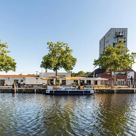 Hotelbed W Aircon At Willem 1