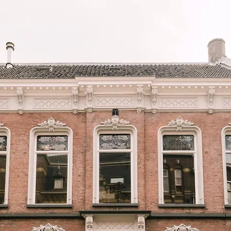 Hotelbed W Aircon At Willem 1 Apartmán *
