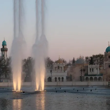 Hotelbed W Aircon At Willem 1 Apartmán