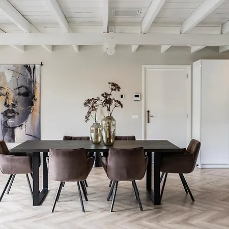 شقة Hotelbed W Aircon At Willem 1 *