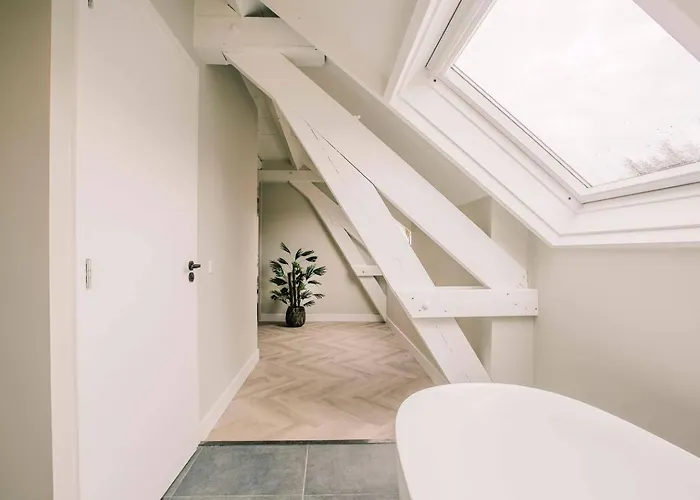 Hotelbed W Aircon At Willem 1 Appartement *