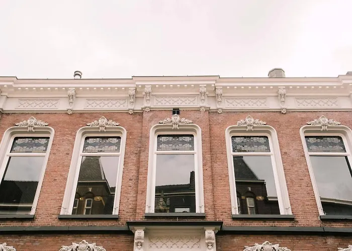 Appartement Hotelbed W Aircon At Willem 1 Tilburg