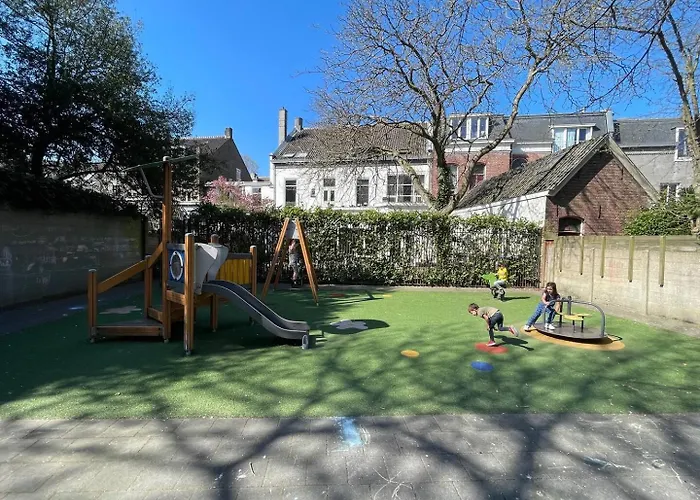 Appartement Hotelbed W Aircon At Willem 1 Tilburg