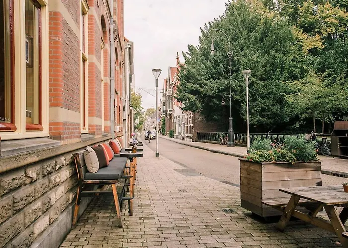 Hotelbed W Aircon At Willem 1 Τίλμπουργκ