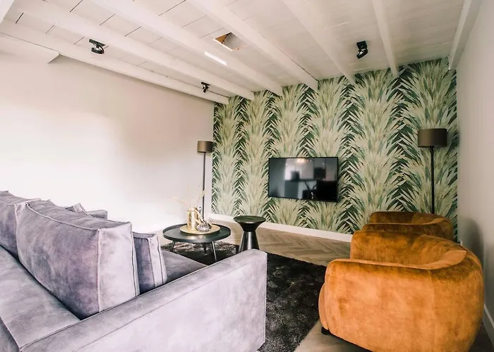 Апартаменты Hotelbed W Aircon At Willem 1