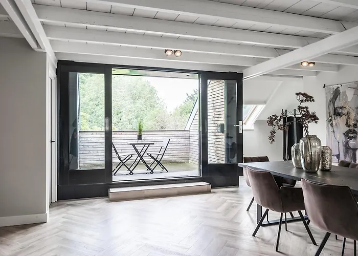 Hotelbed W Aircon At Willem 1 * Tilburg