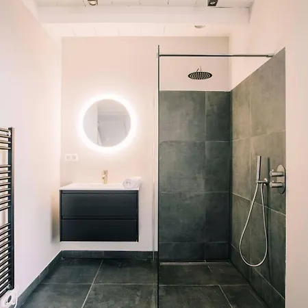 Hotelbed W Aircon At Willem 1 Apartamento *