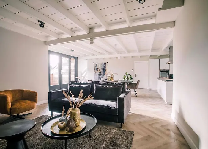 Hotelbed W Aircon At Willem 1 * 提耳堡