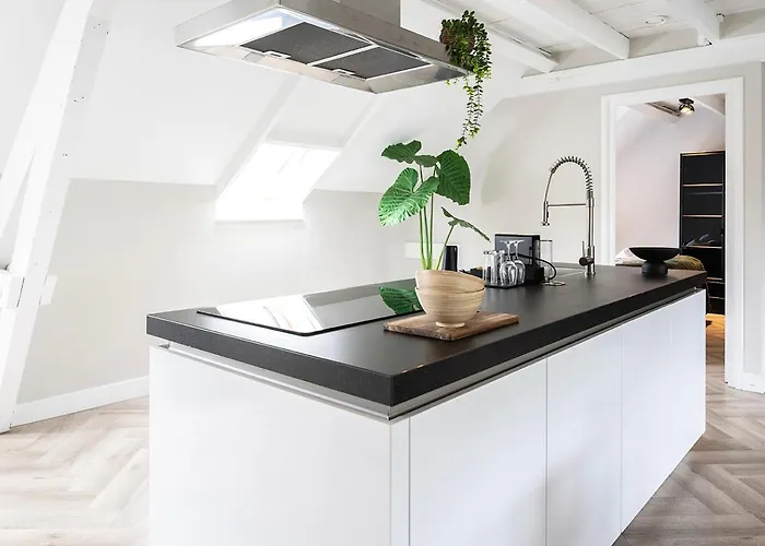 Hotelbed W Aircon At Willem 1 提耳堡